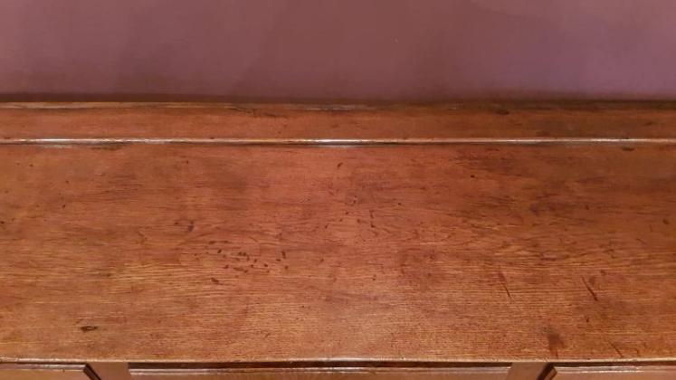 Small George II Period Oak Open Pot Board Dresser - Image 6