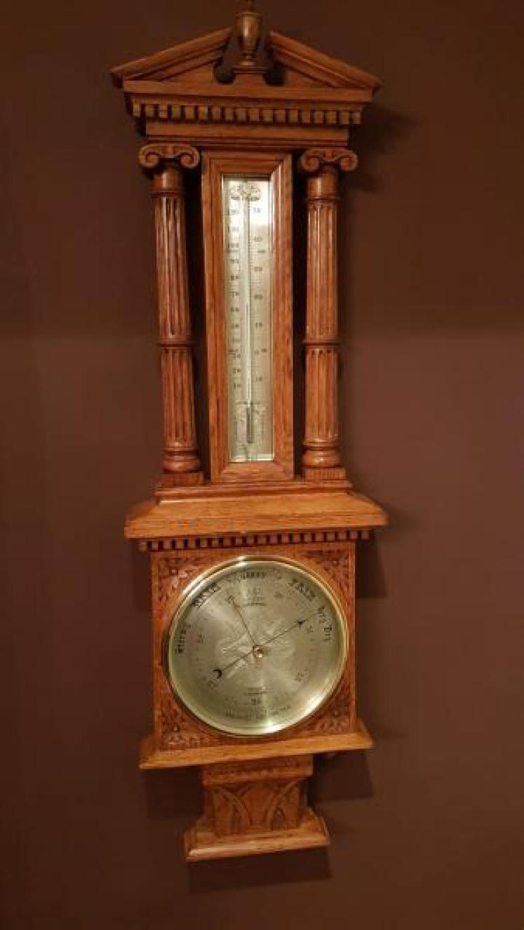 Quality Victorian Carved Oak Banjo Barometer - Image 1