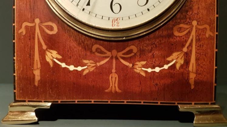 Fine Quality Edwardian Inlaid Mahogany Mantel Clock - Image 5