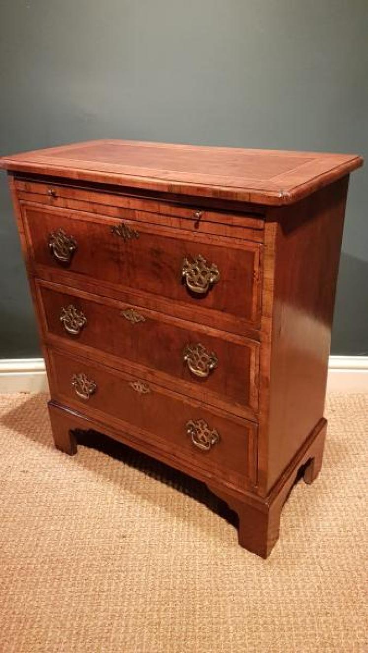 Edwardian Walnut Bachelors Chest - Image 2