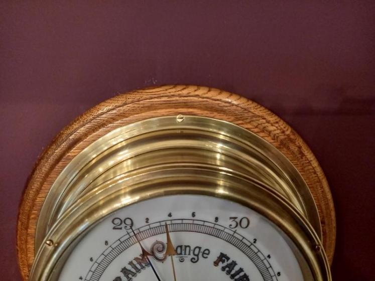 Antique Polished Brass Bulkhead Marine Barometer - Image 4