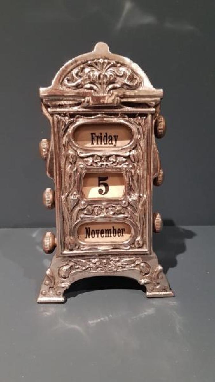 Victorian Silver Plated Perpetual Desk Calendar - Image 1