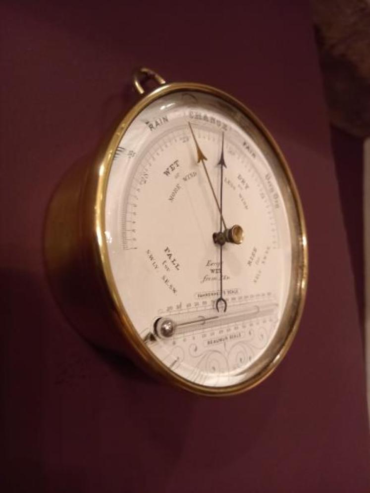 Antique Polished Brass Marine Barometer with Thermometer - Image 3