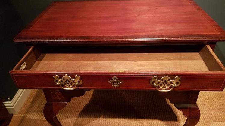 Fine Quality George III Mahogany Low Boy - Image 3