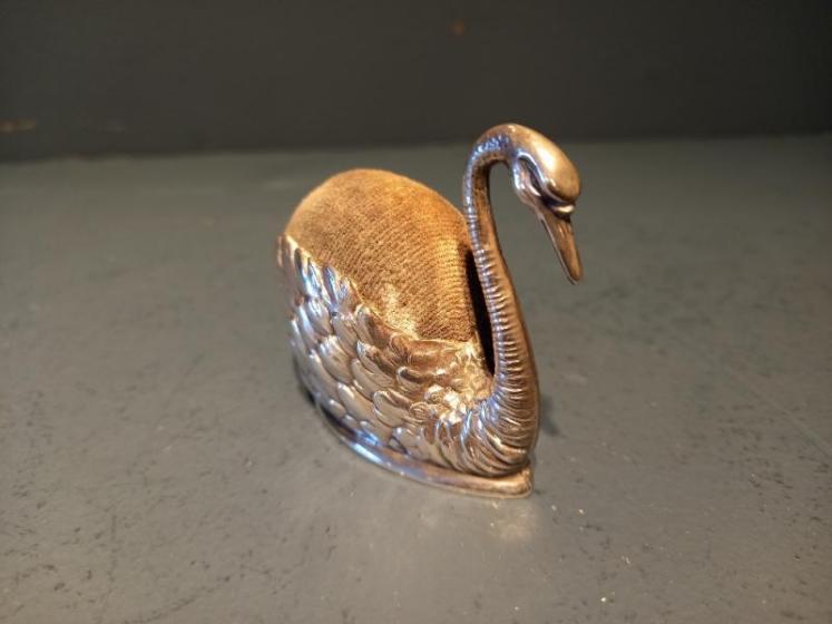 George V period Silver Novelty Swan Pin Cushion - Image 6