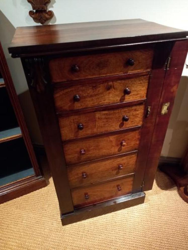 Early Victorian Rosewood Wellington Chest - Image 5