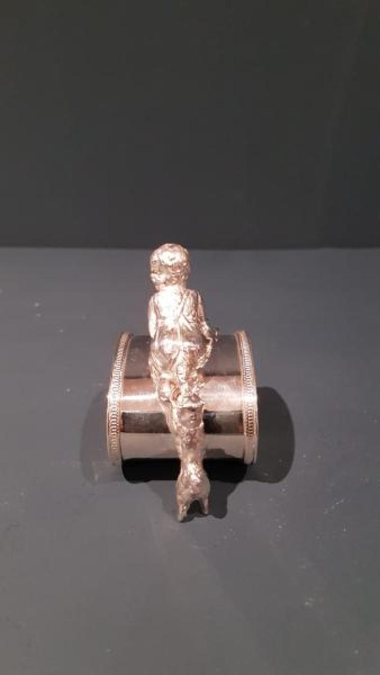Rare Pair of Antique Russian Silver Napkin Rings - Image 2