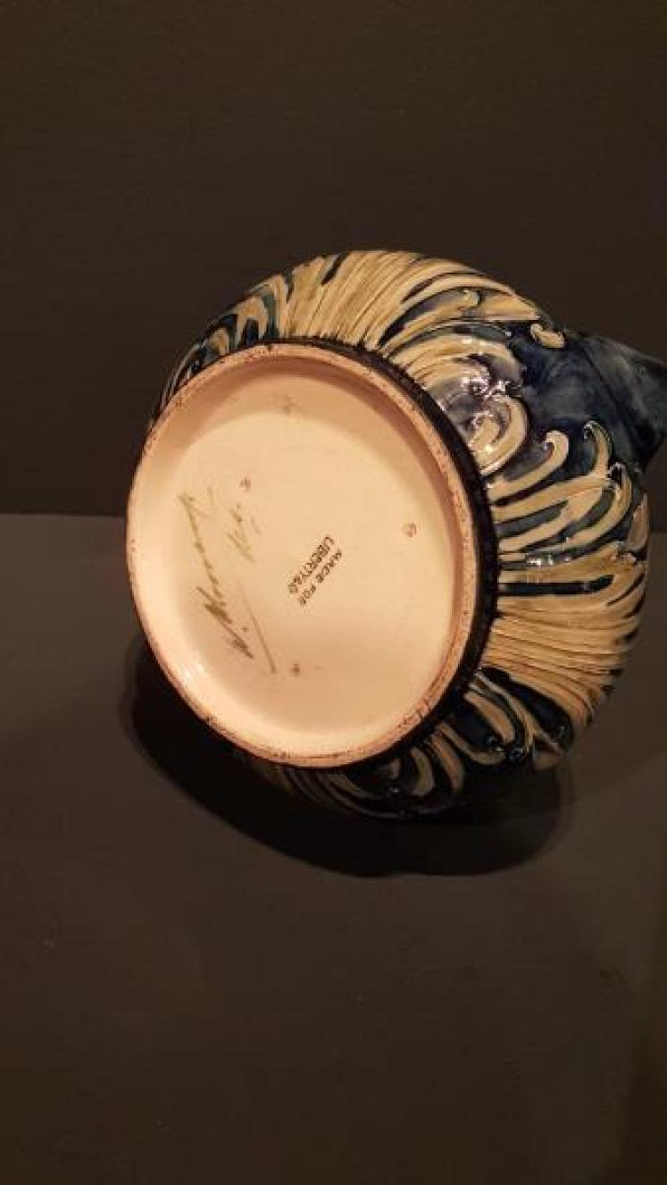 Rare Early Moorcroft Daffodil Pattern Four Handle Vase - Image 3