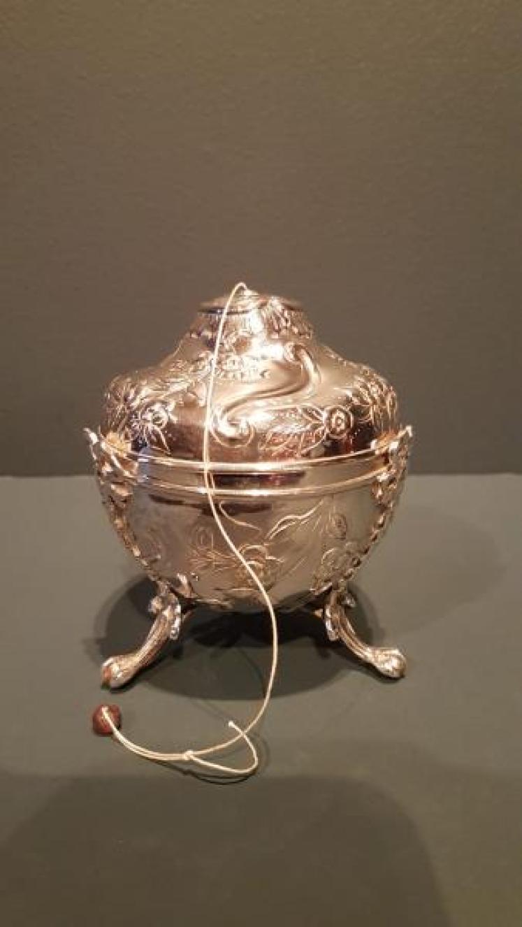 Victorian Silver String Box - Image 1