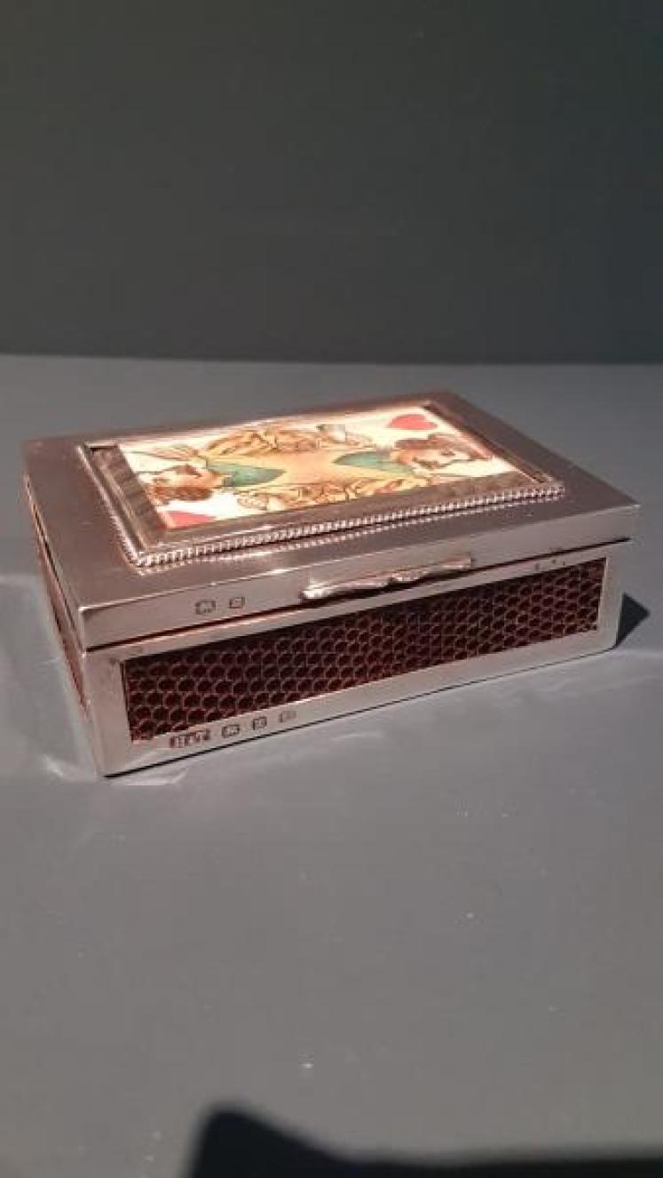 Fine Quality Victorian Silver Card Box  - Image 4