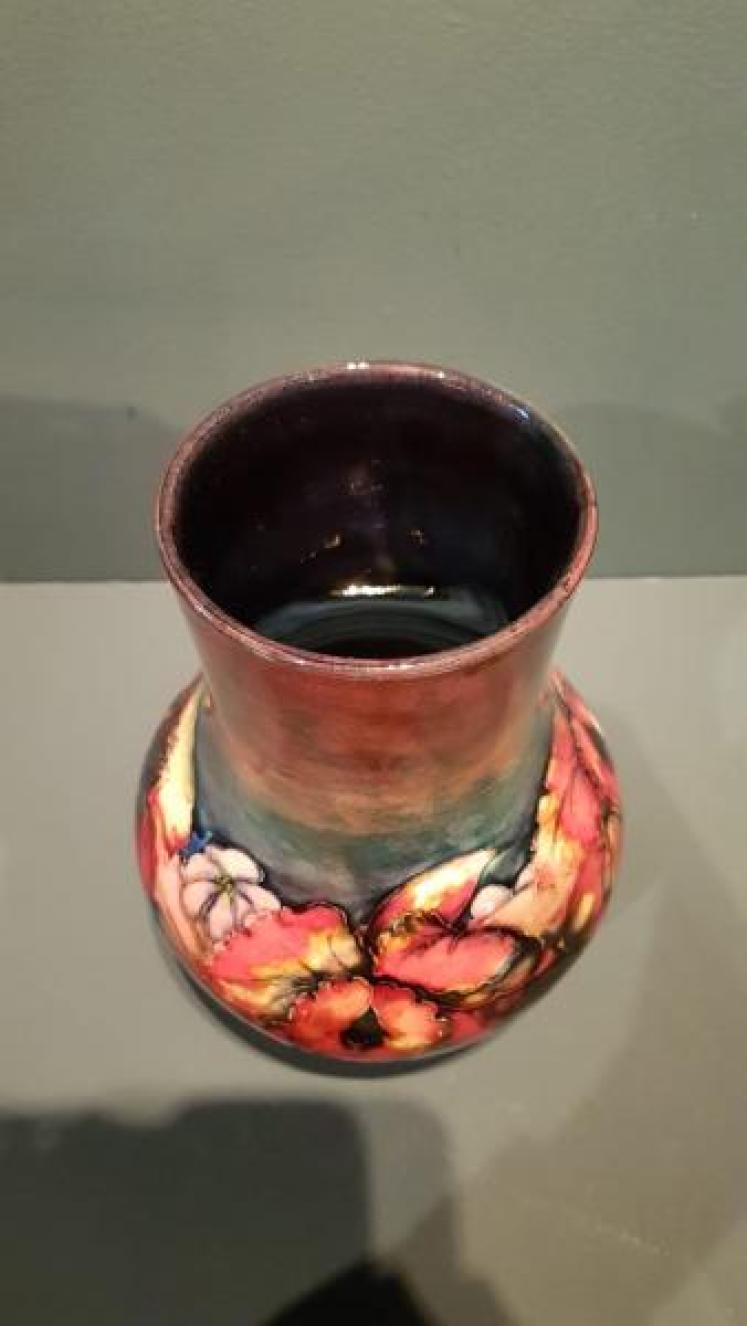Large Moorcroft Slipper Orchid Flambe Vase - Image 2