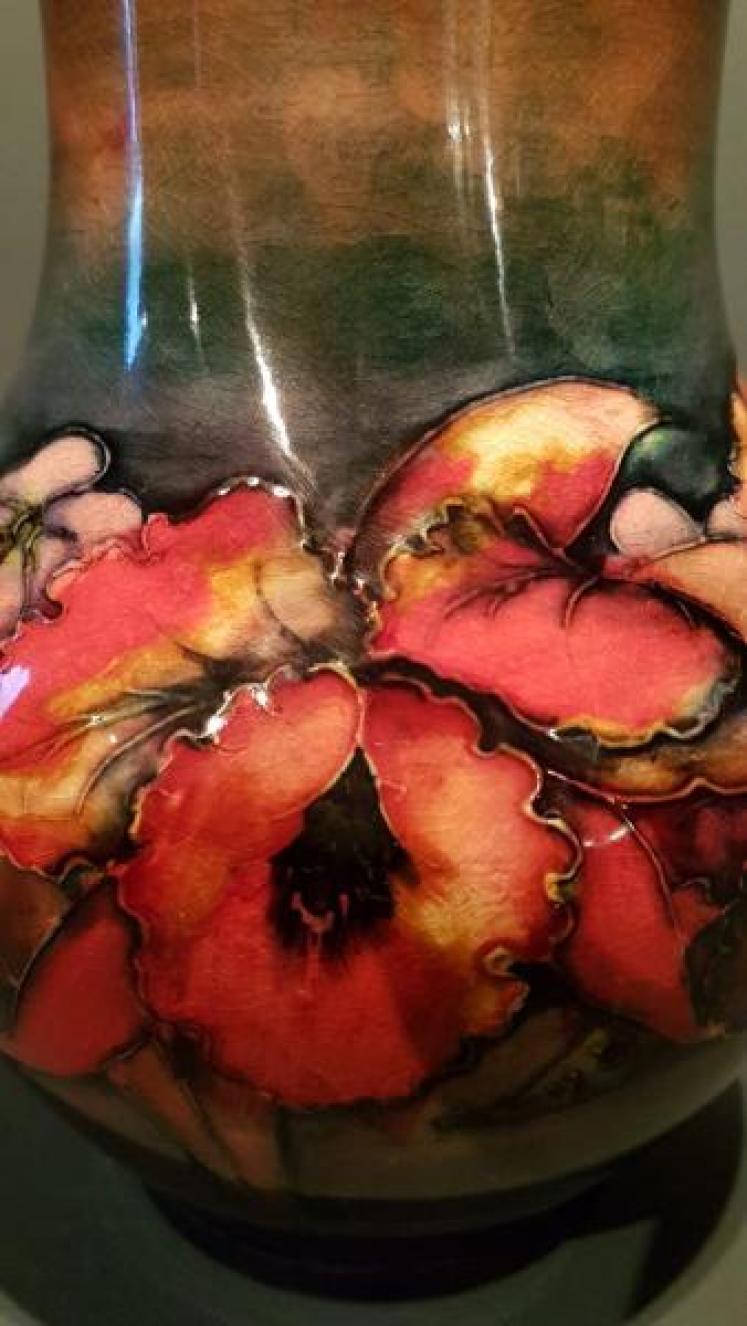 Large Moorcroft Slipper Orchid Flambe Vase - Image 3