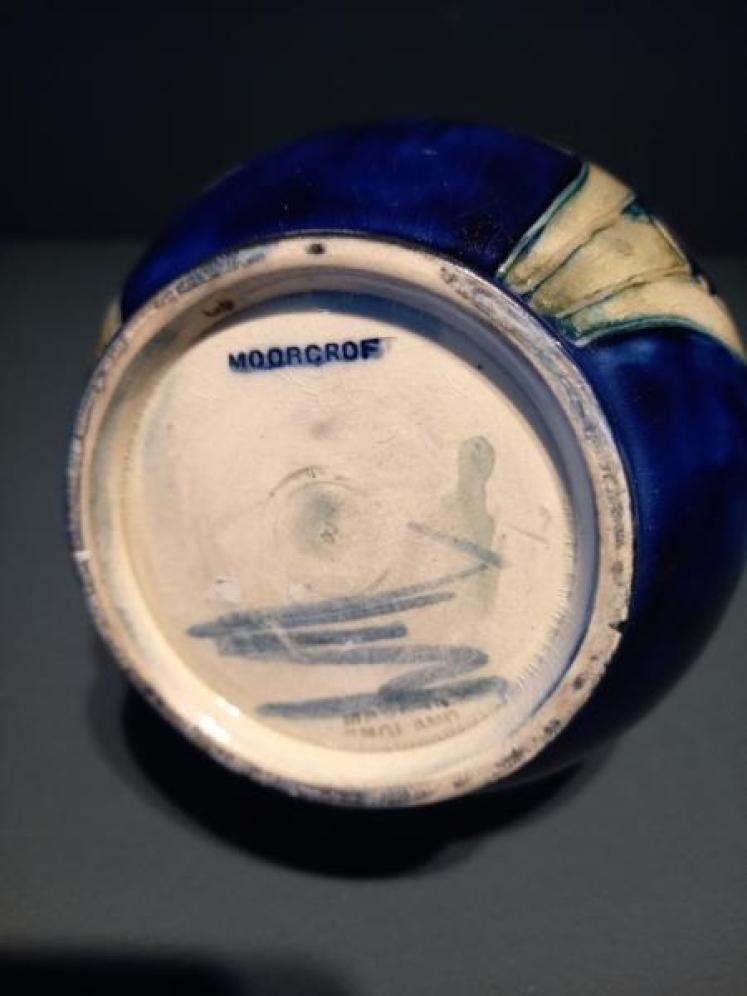Moorcroft Slipper Orchid Scent Bottle & Stopper - Image 5