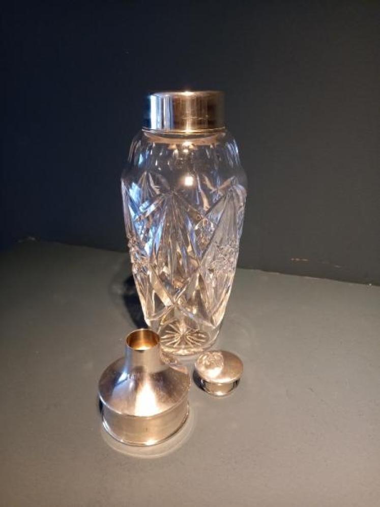George V Period Silver Cocktail Shaker - Image 2