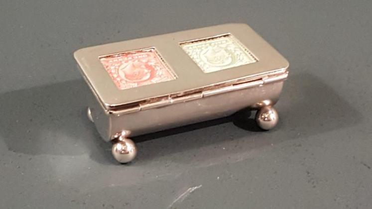 Victorian Silver Levi & Salaman Stamp Box - Image 1