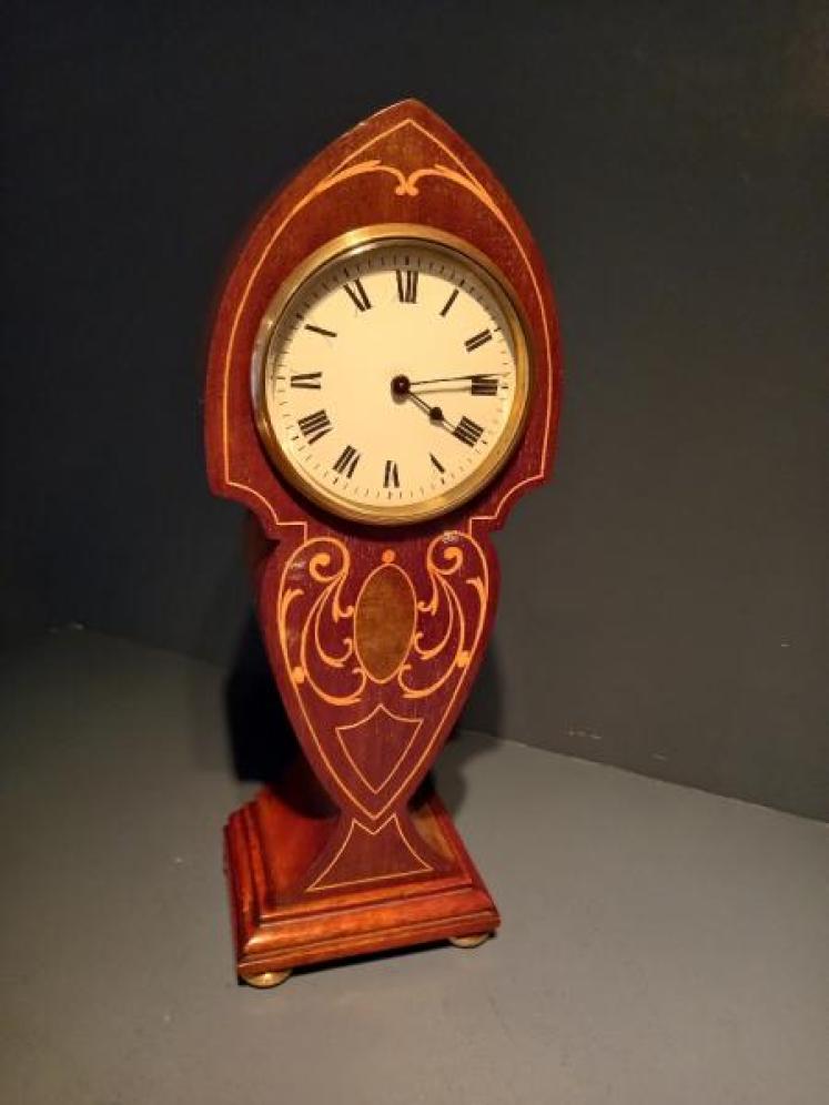 Edwardian Art Nouveau Style Fruitwood Inlaid Mantel Clock - Image 1