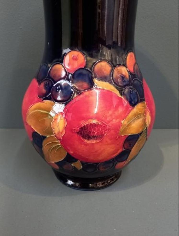 An Early Moorcroft 'Seeded Pomegranate' Vase - Image 2