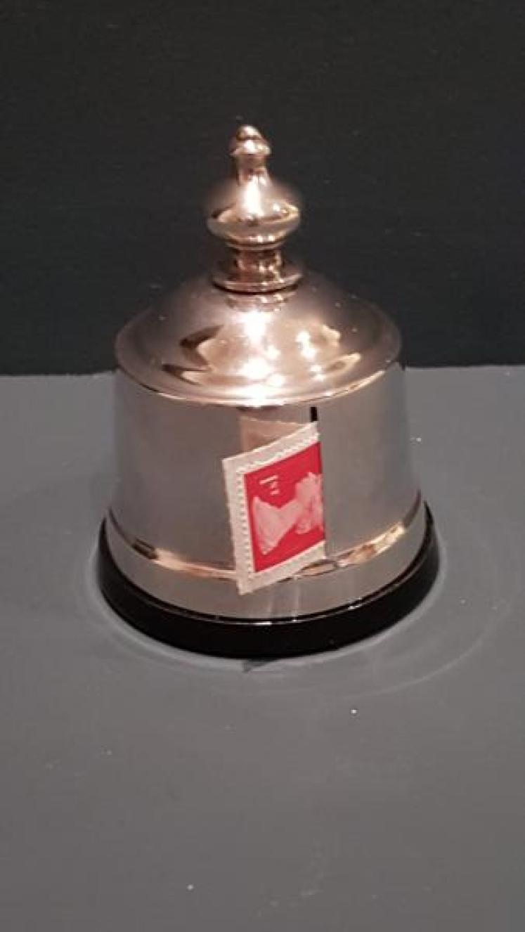 Immaculate Antique Silver Stamp Dispenser - Image 7