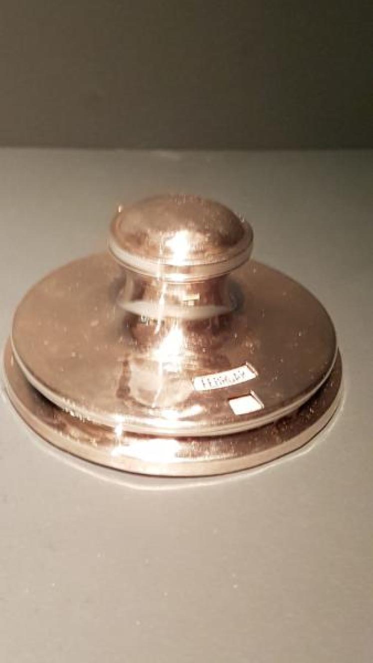 Rare Exeter Silver Ink Well and Perpetual Calendar - Image 1
