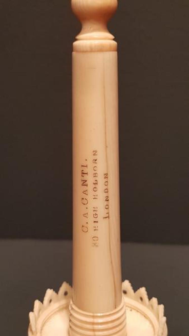 Unusual Victorian Desktop Thermometer - Image 4