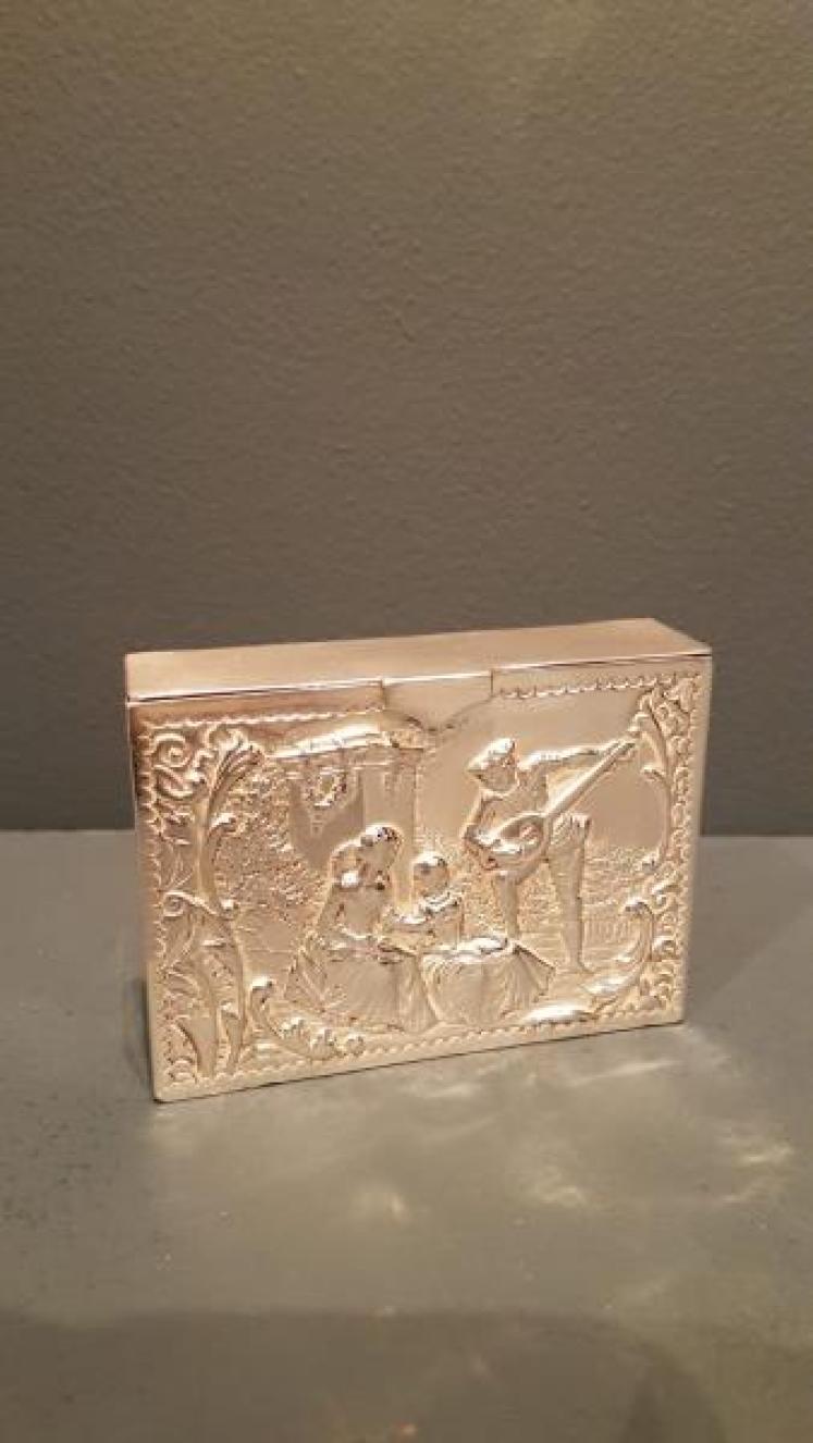 Superb Victorian Cast Silver Playing Card Case - Image 1