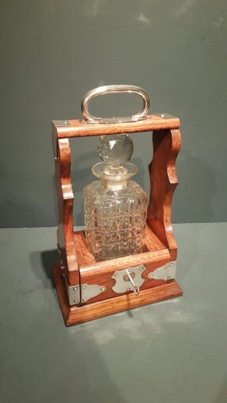 Superb Victorian Oak Single Bottle Tantalus - Image 1