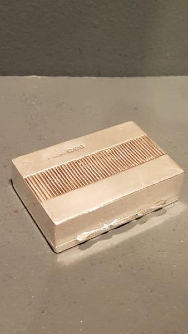 Edwardian Silver Table Top Match Box - Image 1