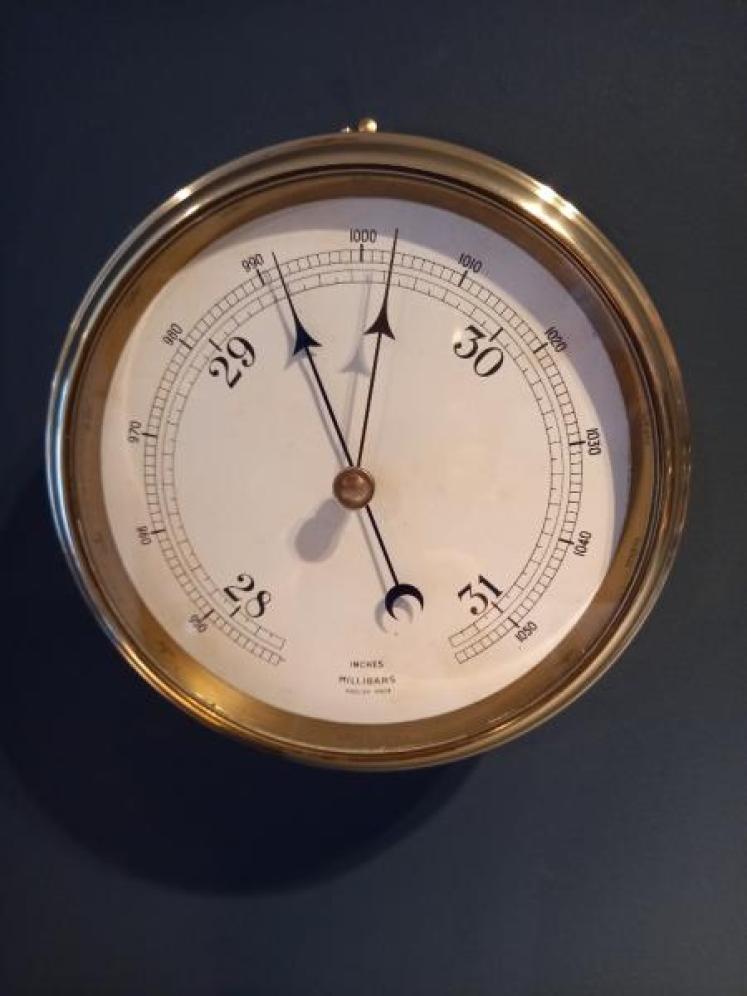 Antique Polished Brass Bulkhead Marine Barometer - Image 2