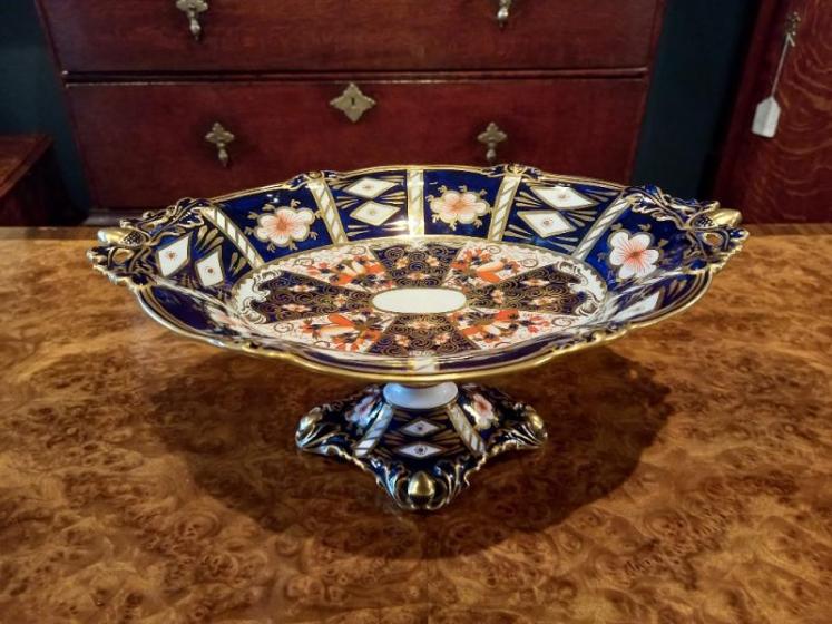 Antique Royal Crown Derby Centre Piece - Image 1