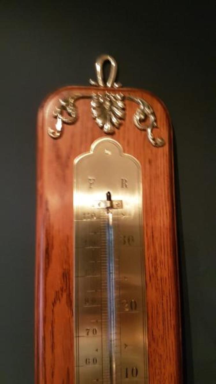Antique Horse Themed Oak Wall Thermometer - Image 2