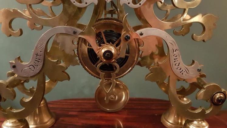 Superb Victorian Rosewood Dent of London Skeleton Clock - Image 5