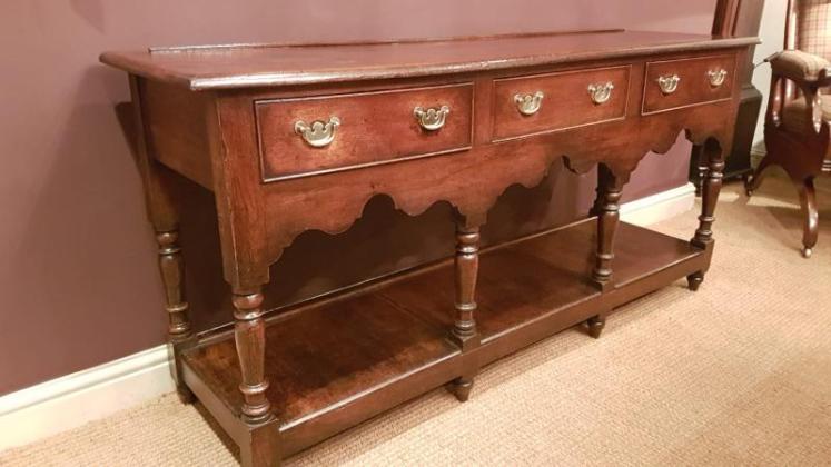 George III Oak Open Pot Board Dresser - Image 1
