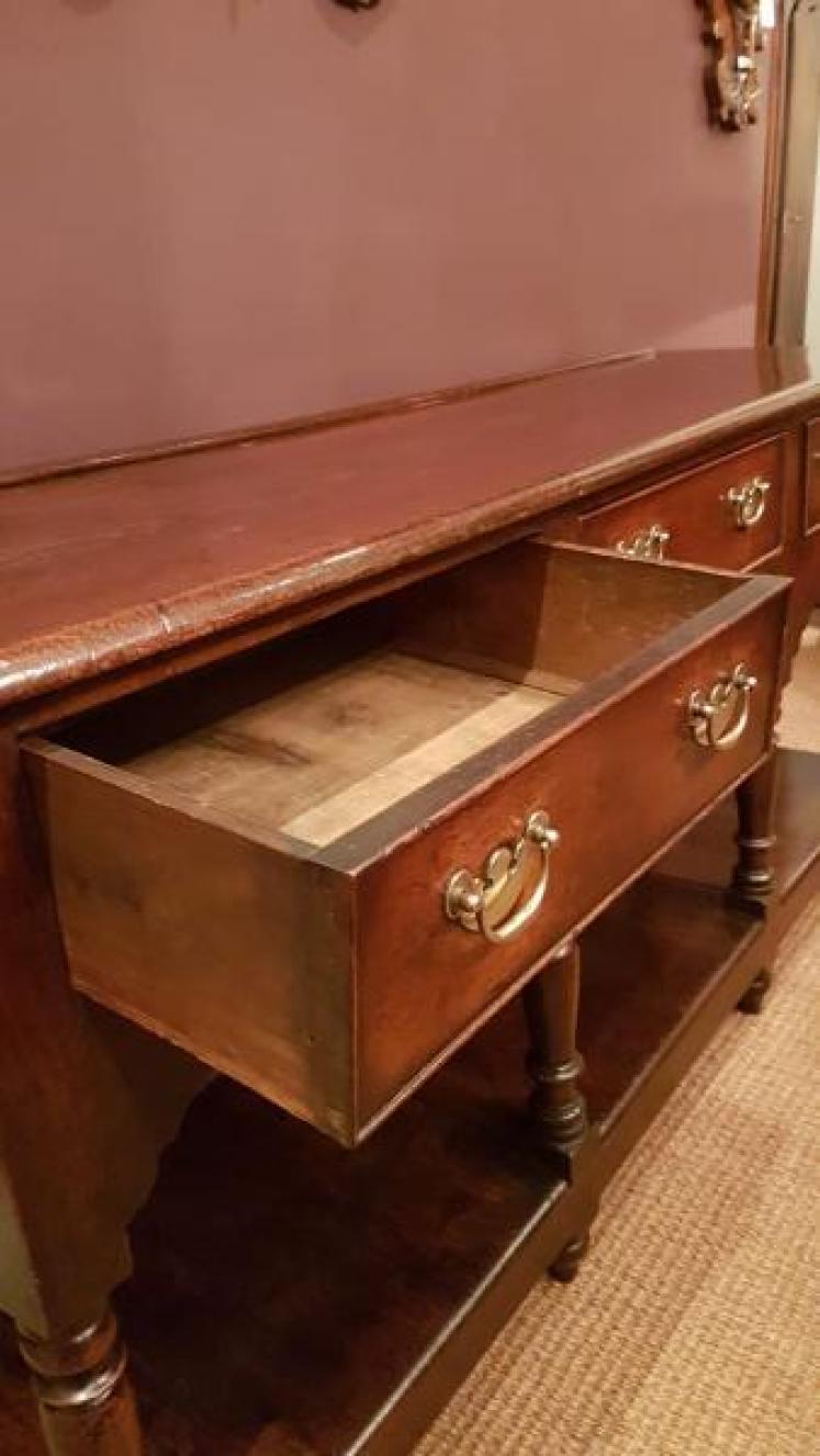 George III Oak Open Pot Board Dresser - Image 5