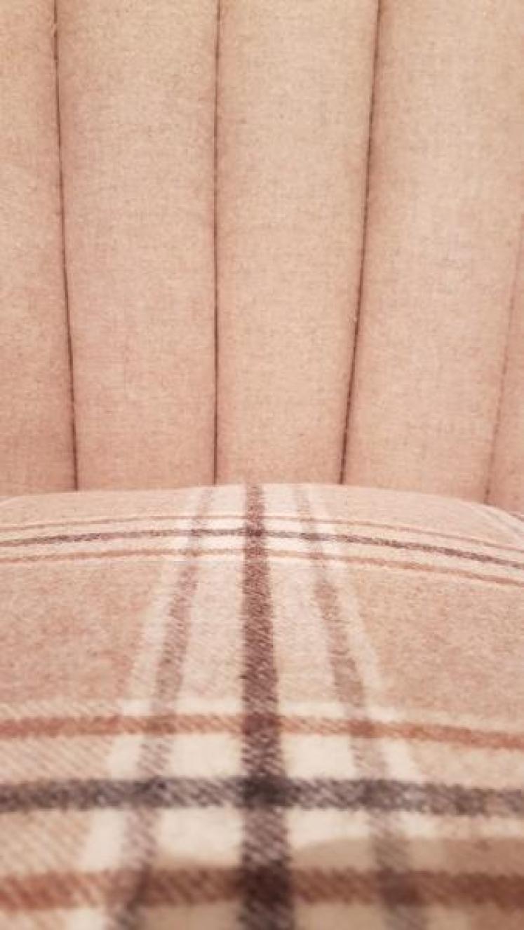 Superb Victorian Fluted Back Wing Arm Chair - Image 6