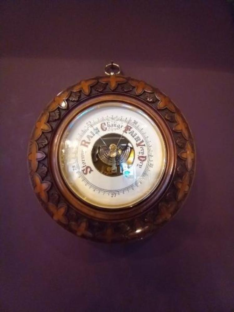 Superb Antique Solid Walnut Skeletonised Barometer - Image 1