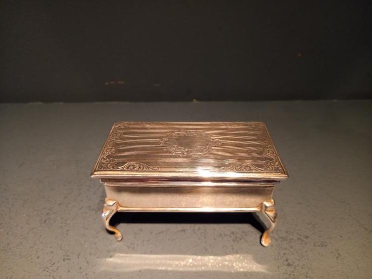 Fine George V Period Silver Jewellery Table Box - Image 7