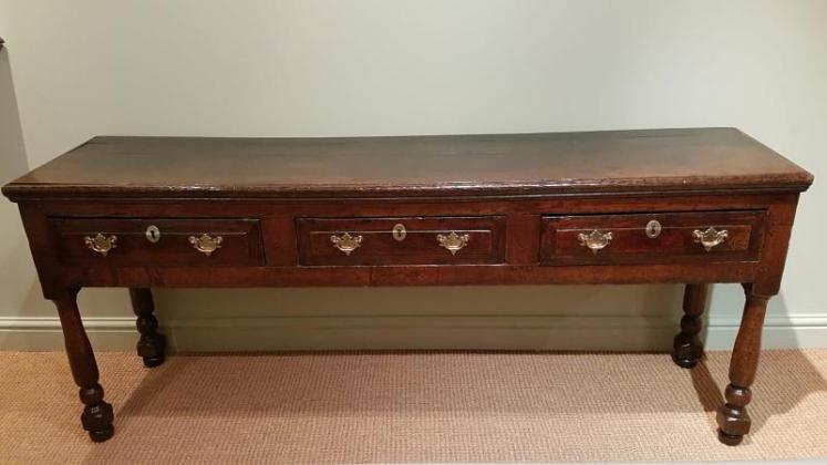 Superb George I Oak Dresser  - Image 1