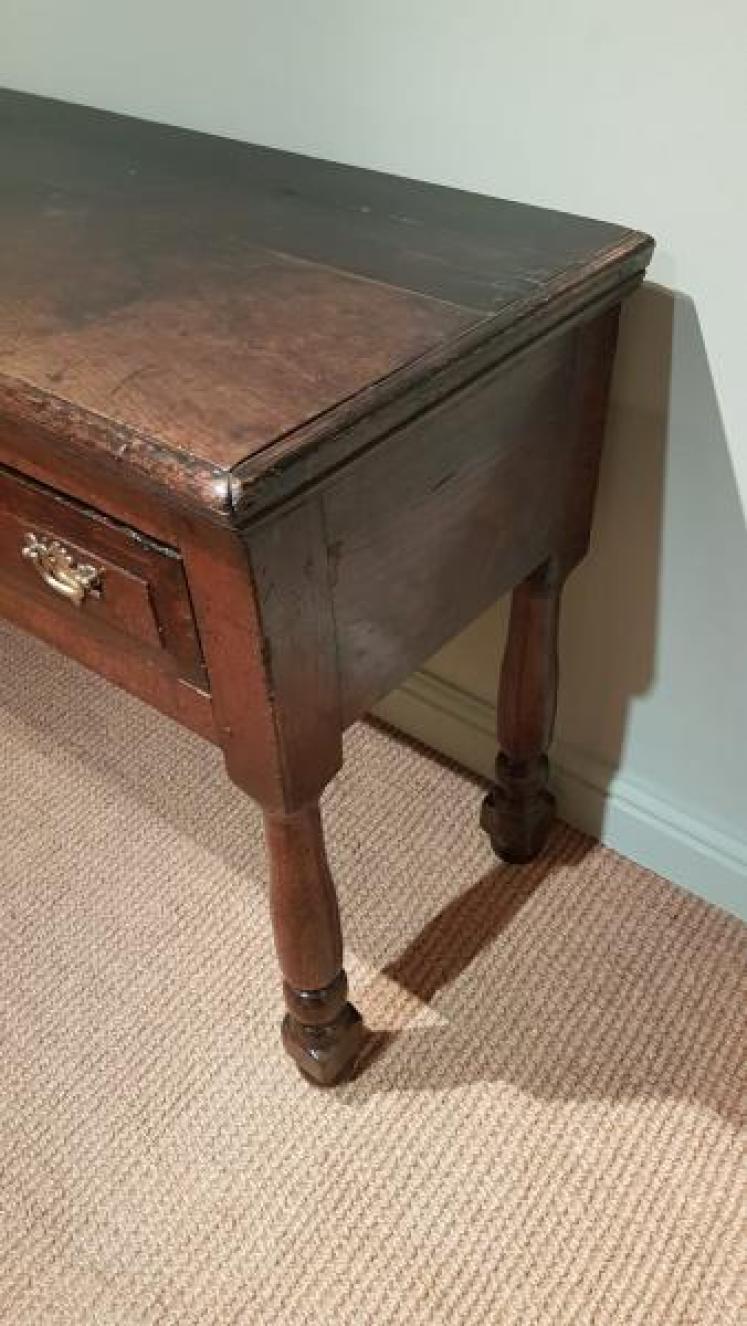 Superb George I Oak Dresser  - Image 4