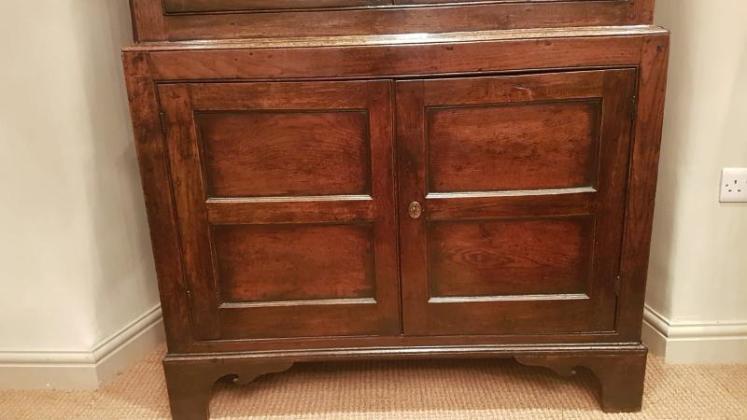 George III Oak Bread and Cheese Cupboard - Image 5