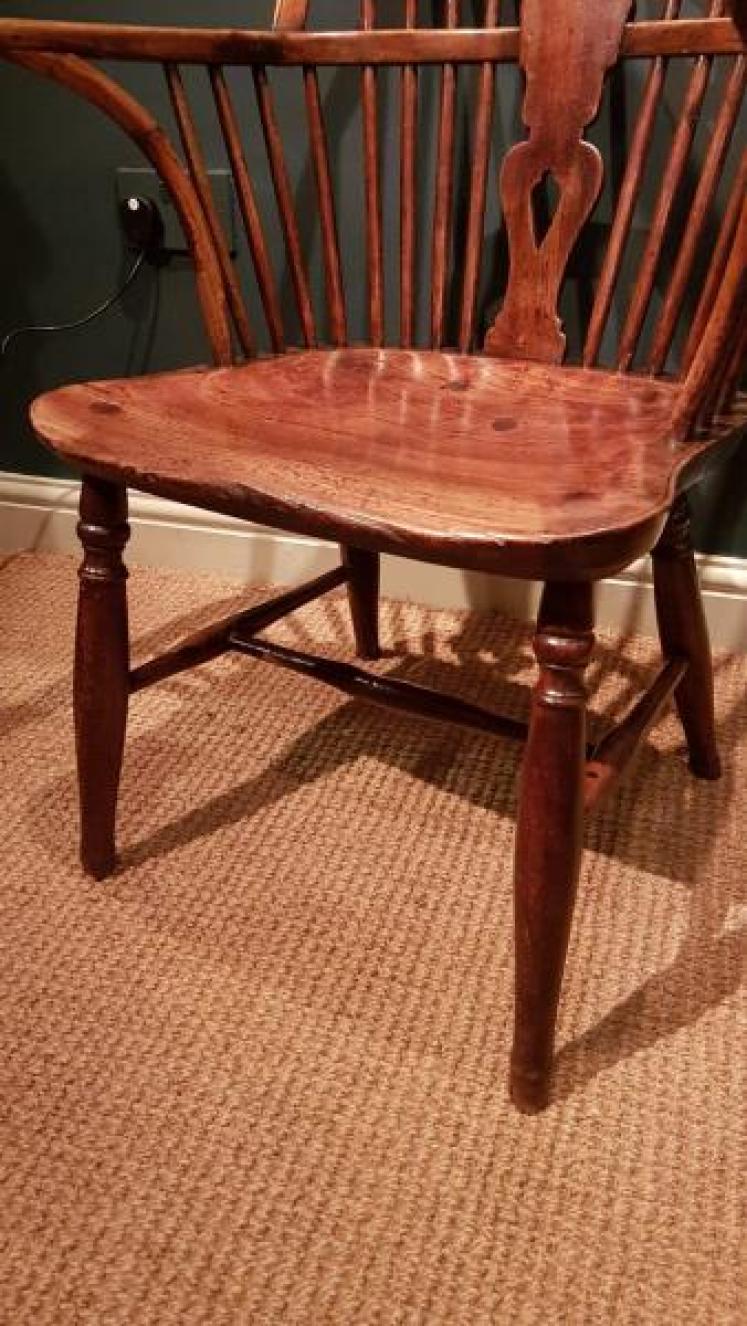Antique Ash and Elm Windsor Chair - Image 2