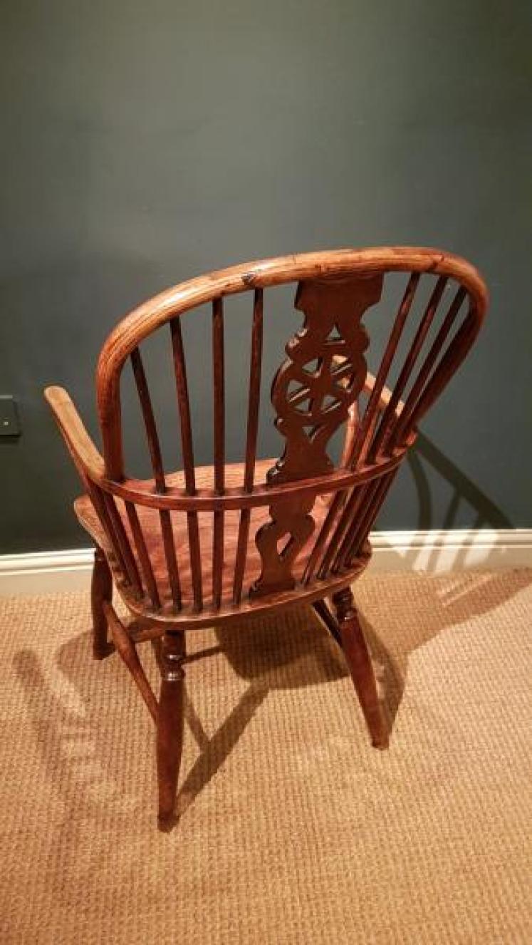 Antique Ash and Elm Windsor Chair - Image 6