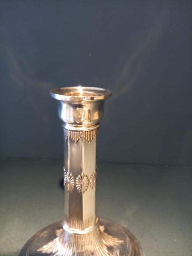 Superb Pair of Antique Silver Oval Base Candlesticks - Image 3