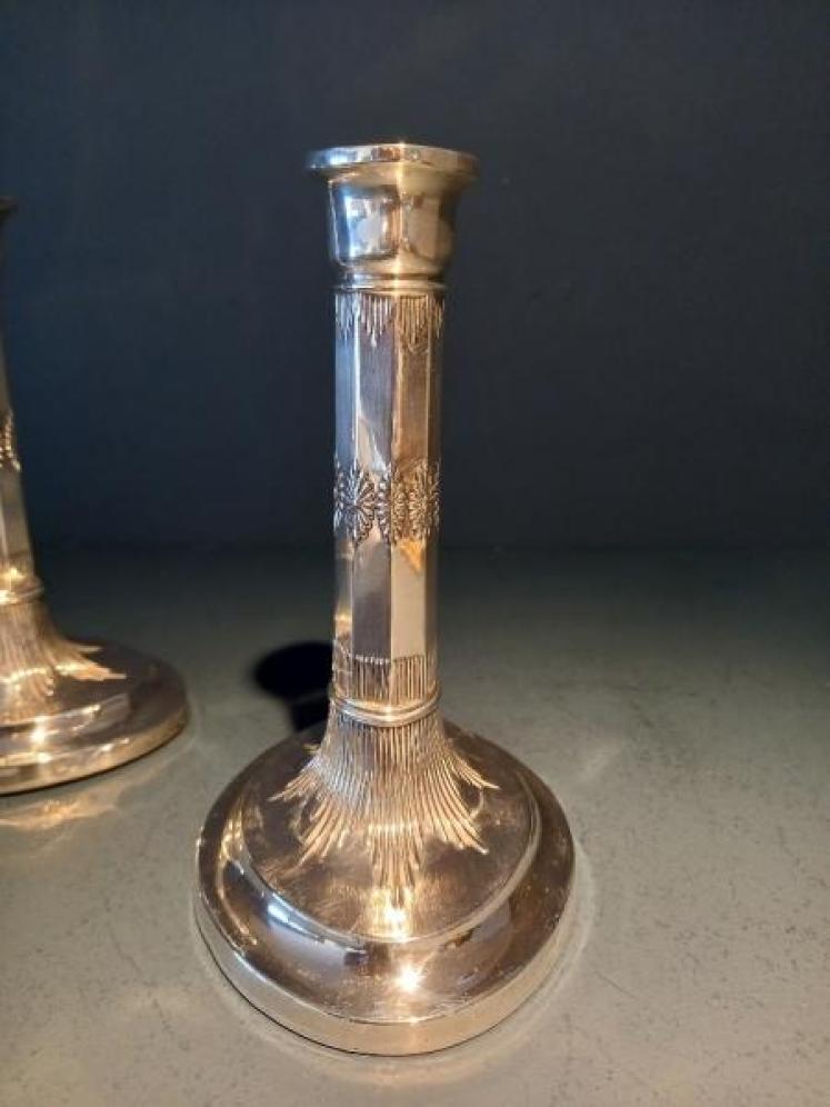 Superb Pair of Antique Silver Oval Base Candlesticks - Image 5