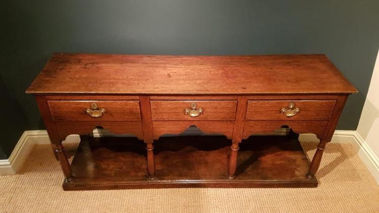 Georgian Oak Open Pot Board Dresser - Image 6