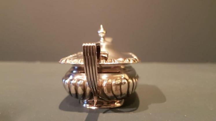 Victorian Chester Silver Mustard Pot - Image 3