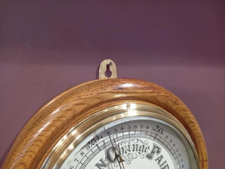 Superb Antique Polished Oak Ship's Barometer - Image 4