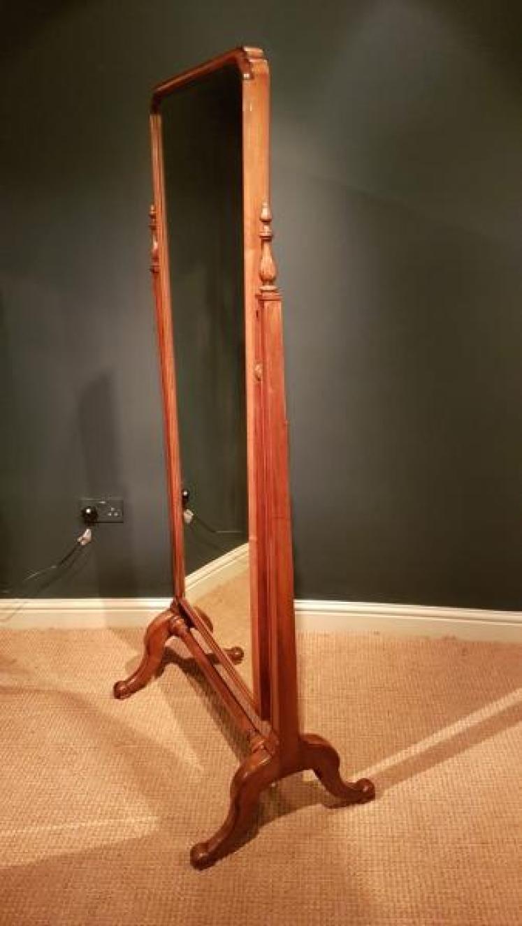 Fine Quality Victorian Walnut Cheval Mirror - Image 3
