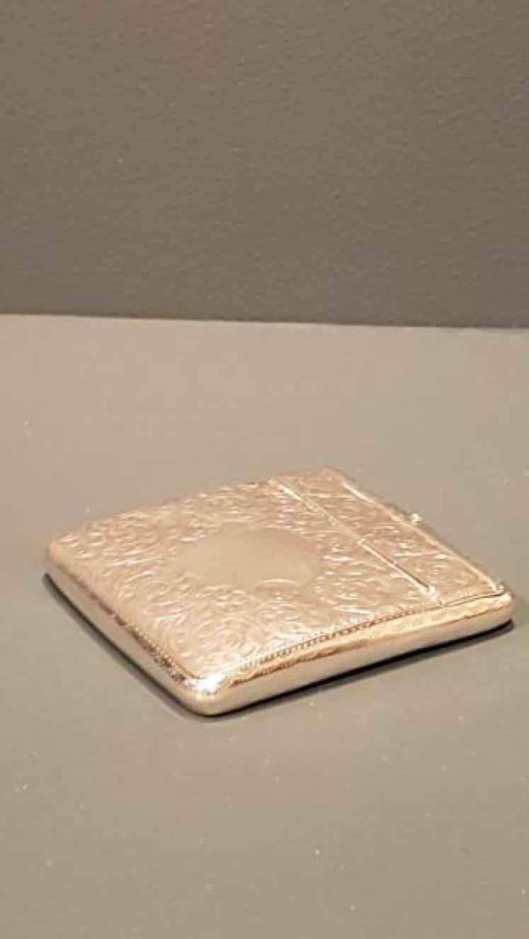 Unusual Edwardian Silver Card Case - Image 1