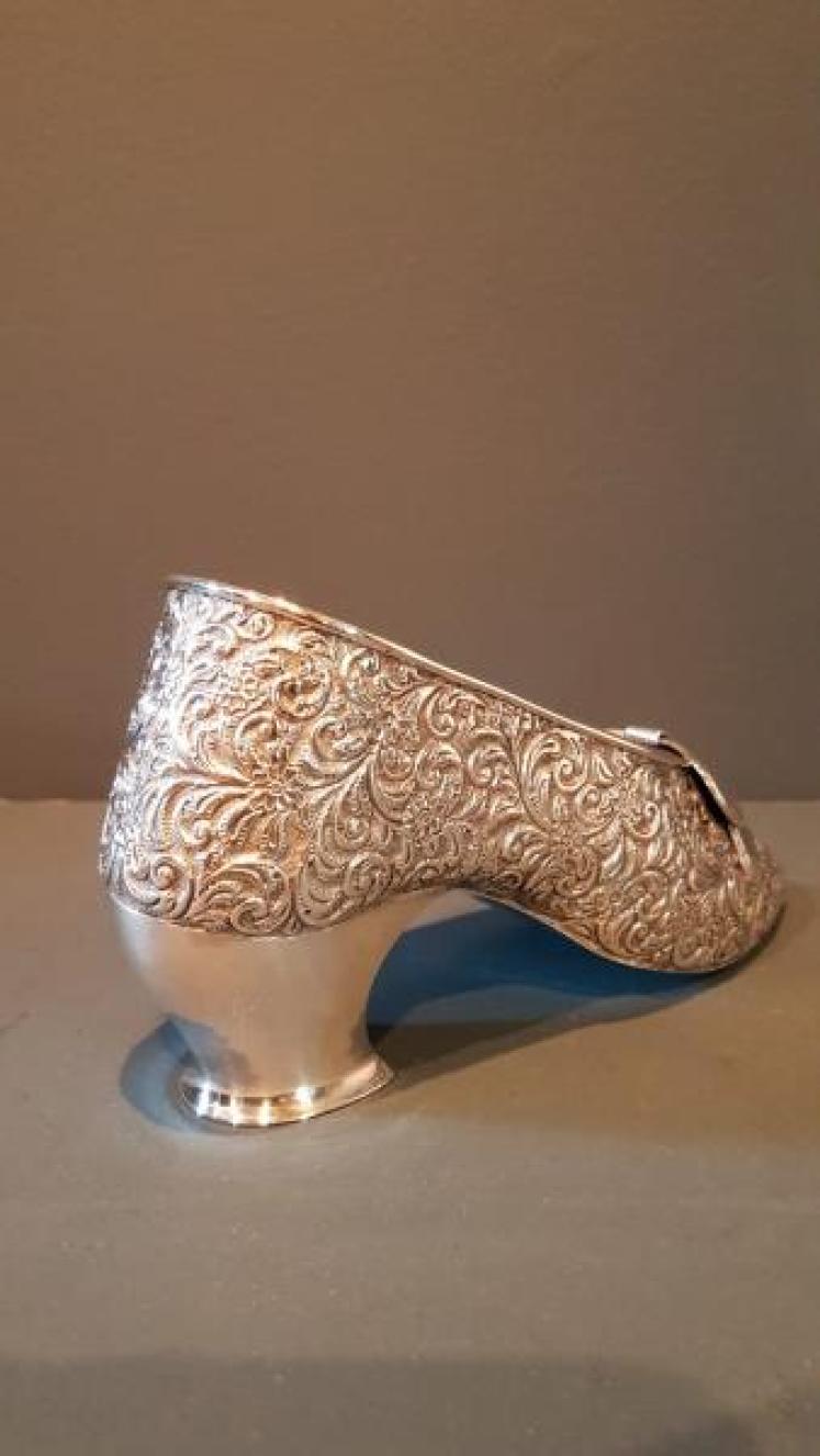 Large Edwardian Chester Silver Shoe - Image 5