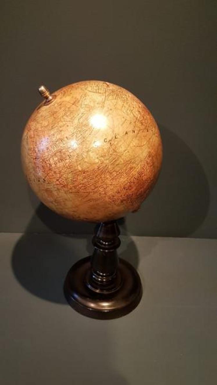 1930's Paris Made Paper Mache Globe - Image 1